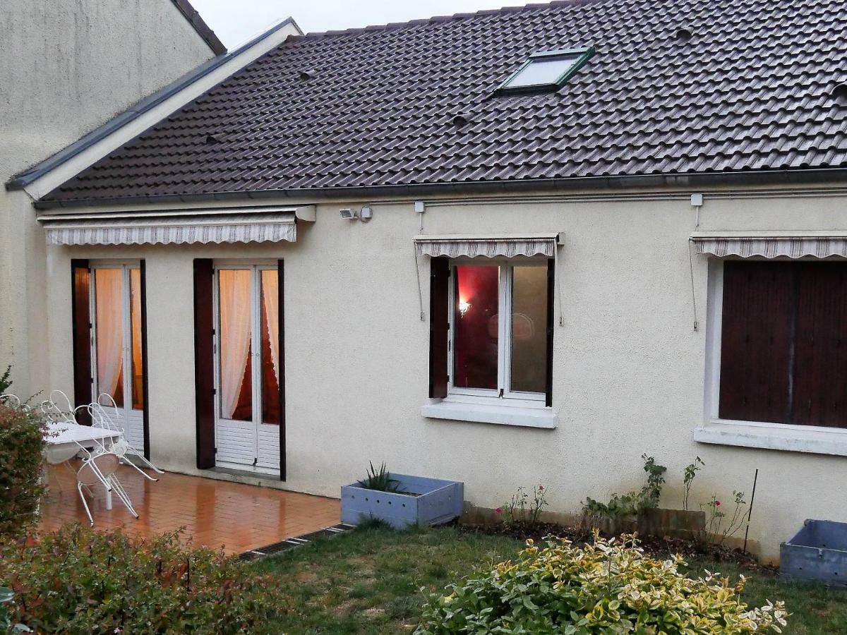 Les Rosiers D'Y Villa Nevers Exteriör bild